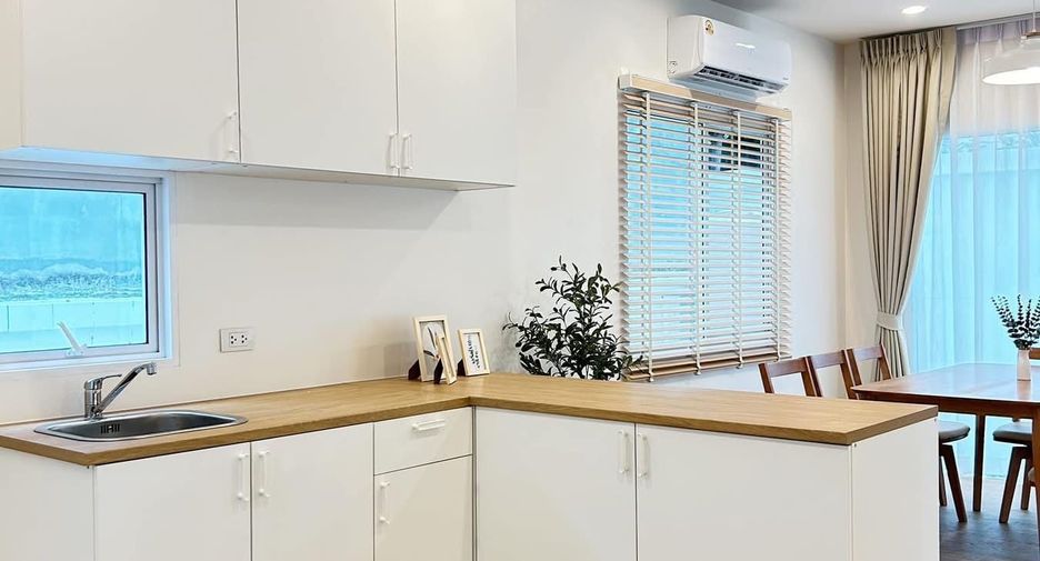 For rent 3 bedrooms house in Mueang Phuket, Phuket