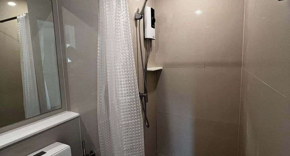 For rent studio condo in Din Daeng, Bangkok