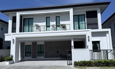 Haus zur Miete mit 5 Zimmer in Bang Khen, Bangkok