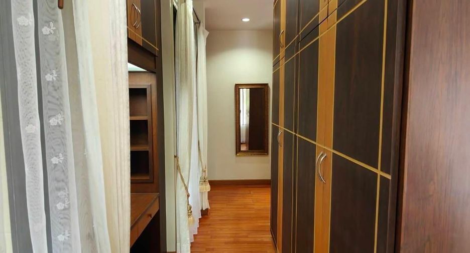 For rent 2 bedrooms villa in Mueang Phuket, Phuket