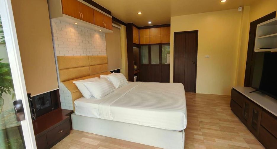 For rent 2 bedrooms villa in Mueang Phuket, Phuket