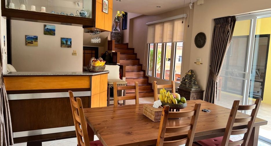 For rent 2 bedrooms villa in Mueang Phuket, Phuket