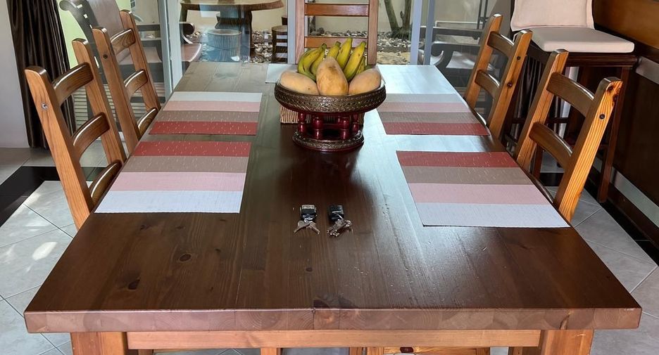 For rent 2 bedrooms villa in Mueang Phuket, Phuket