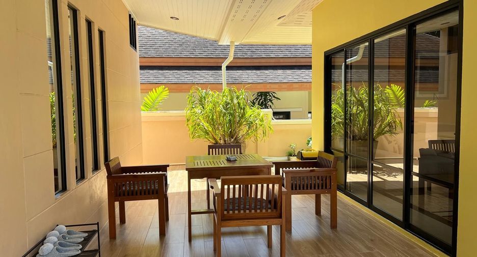 For rent 2 bedrooms villa in Mueang Phuket, Phuket