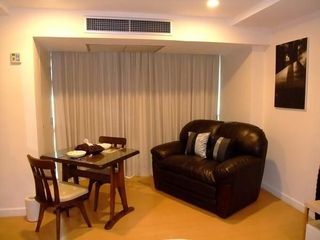 For rent studio condo in Khlong Toei, Bangkok