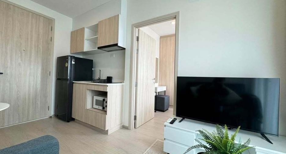 For rent 1 bed condo in Huai Khwang, Bangkok