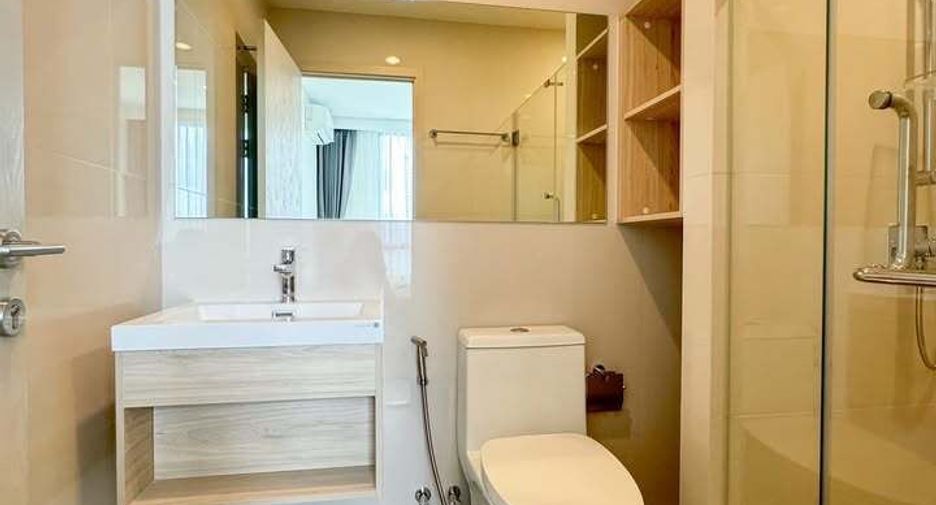 For rent 1 bed condo in Huai Khwang, Bangkok