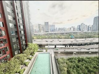出租 2 卧室 公寓 在 Huai Khwang, 曼谷