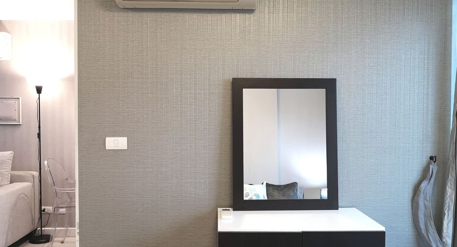 For rent 1 bed condo in Watthana, Bangkok