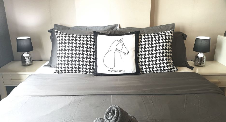 For rent 1 bed condo in Watthana, Bangkok
