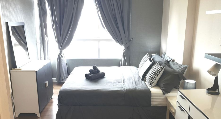 For rent 1 bed condo in Watthana, Bangkok