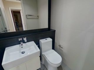 For sale 2 bedrooms condo in Phaya Thai, Bangkok
