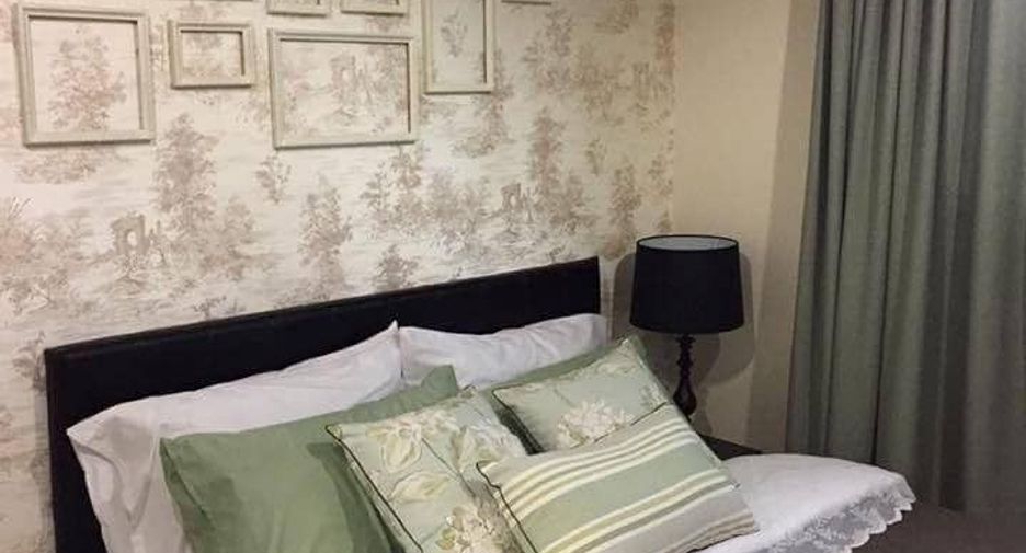 For sale 2 bedrooms condo in Phra Khanong, Bangkok