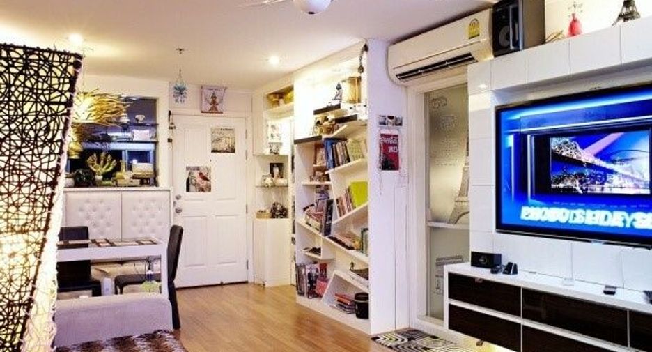 For sale 2 bedrooms condo in Yan Nawa, Bangkok