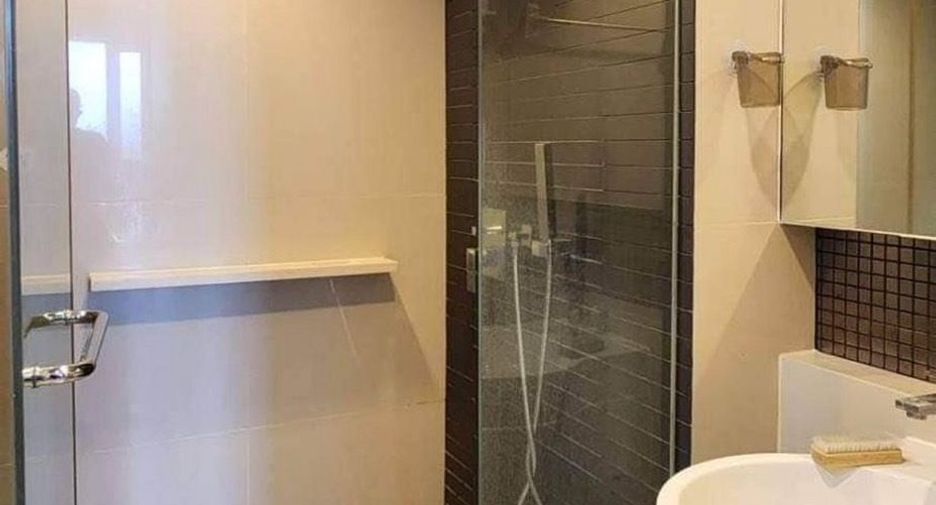 For rent 1 bed condo in Sathon, Bangkok