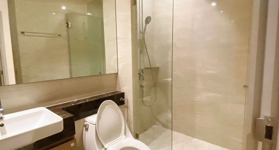 Condo en alquiler de 2 habitaciones en Bang Rak, Bangkok