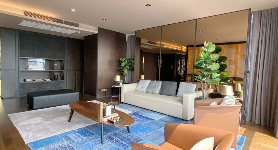 Condo en alquiler de 2 habitaciones en Bang Rak, Bangkok