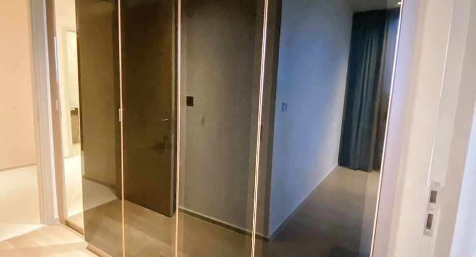 Condo en alquiler de 2 habitaciones en Bang Rak, Bangkok