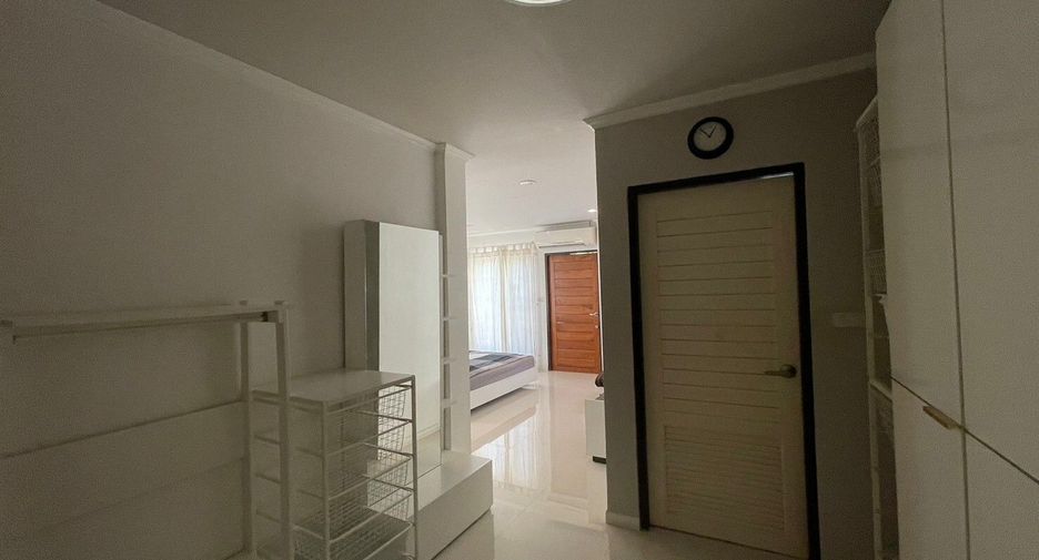 À vendre 3 chambres maison à Thung Khru, Bangkok