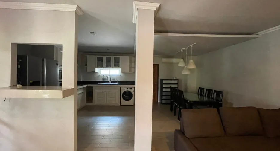 Haus zum Kauf mit 3 Zimmer in Thung Khru, Bangkok