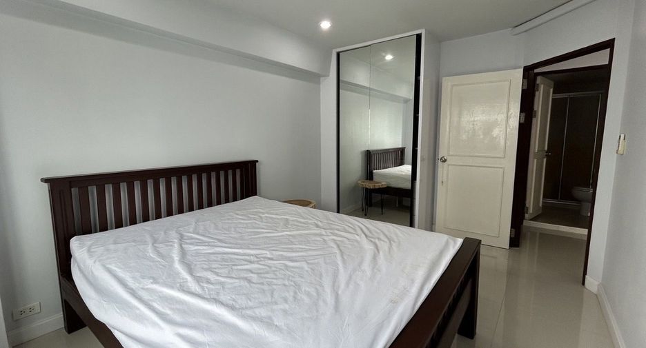 Wohnung zur Miete mit 2 Zimmer in Watthana, Bangkok