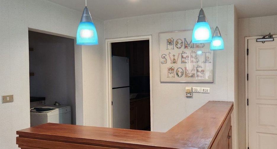 For rent 2 bedrooms condo in Bang Na, Bangkok