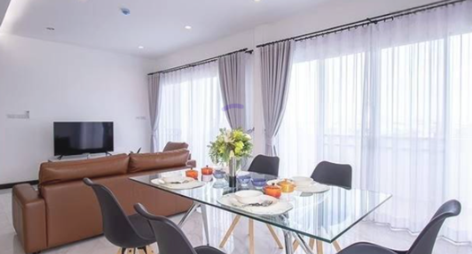 For rent 3 bedrooms condo in Bang Na, Bangkok
