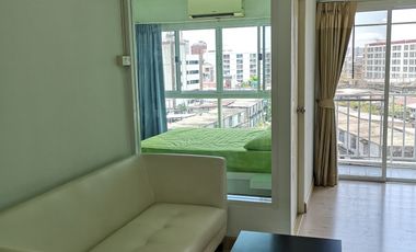 Wohnung zum Kauf mit 1 Zimmer in Khlong San, Bangkok