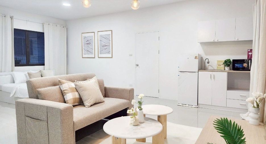 For rent 5 bedrooms house in Chatuchak, Bangkok