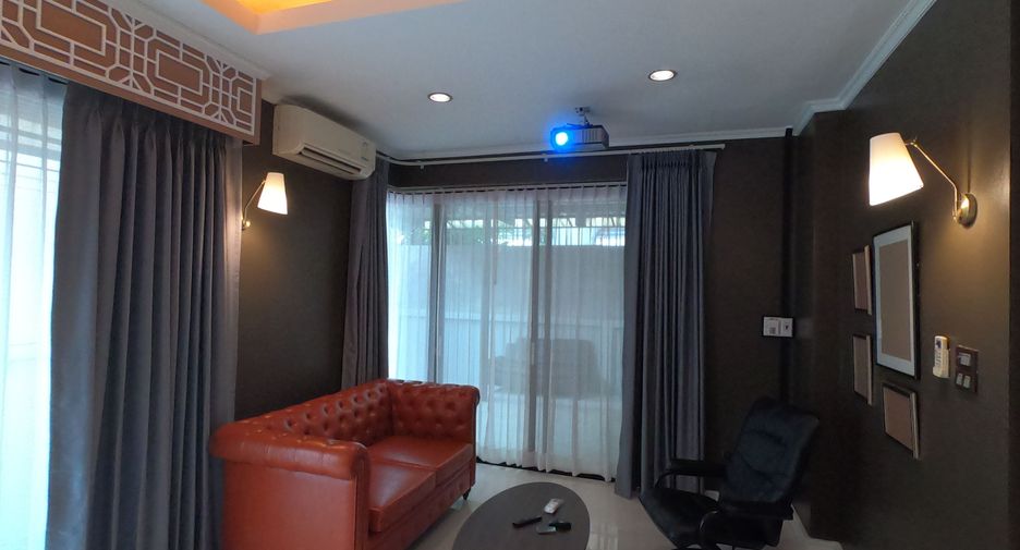 For sale and for rent 4 bedrooms house in Prawet, Bangkok