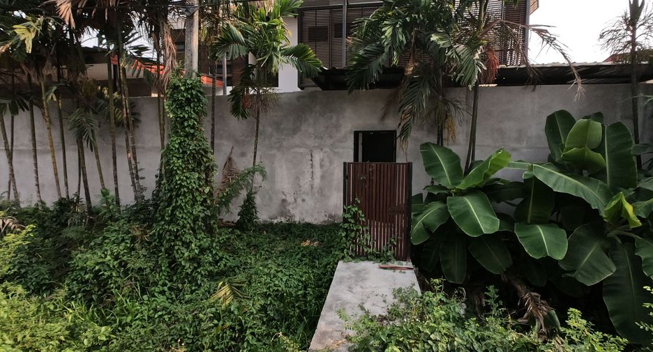 For sale and for rent 4 bedrooms house in Prawet, Bangkok