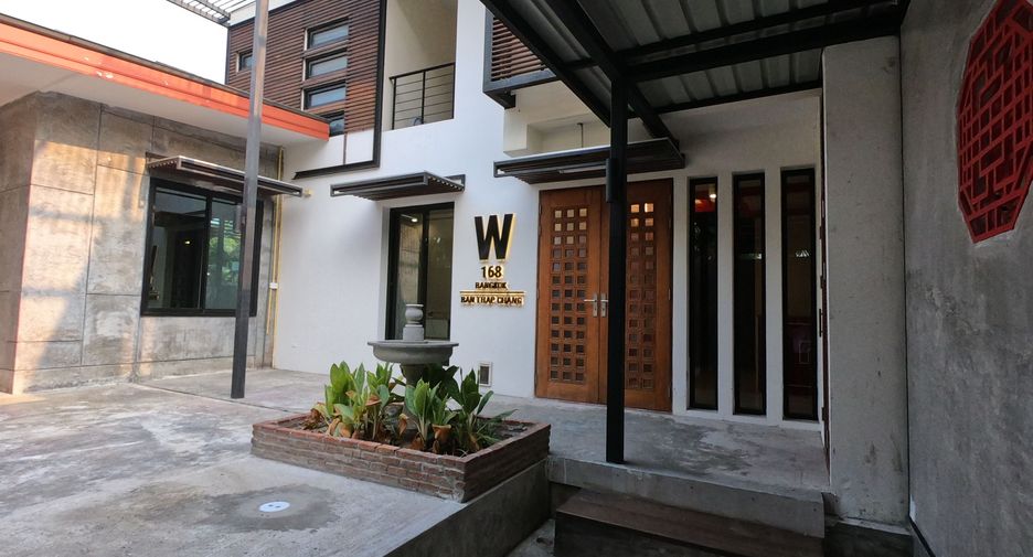 For sale and for rent 4 bedrooms house in Prawet, Bangkok