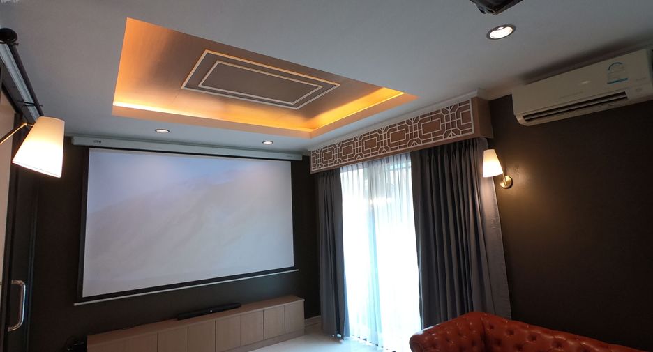 For sale and for rent 4 bedrooms house in Prawet, Bangkok