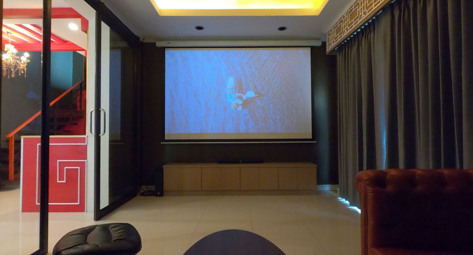 For sale and for rent 4 bedrooms house in Prawet, Bangkok
