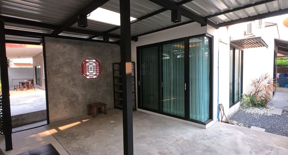 For sale and for rent 4 bedrooms house in Prawet, Bangkok