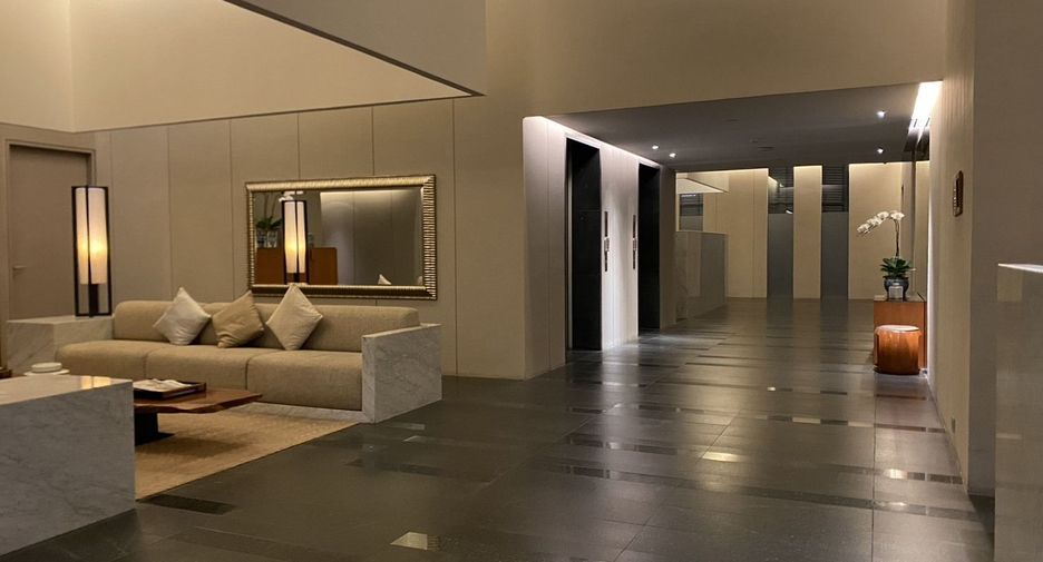 For rent 1 bed condo in Pathum Wan, Bangkok