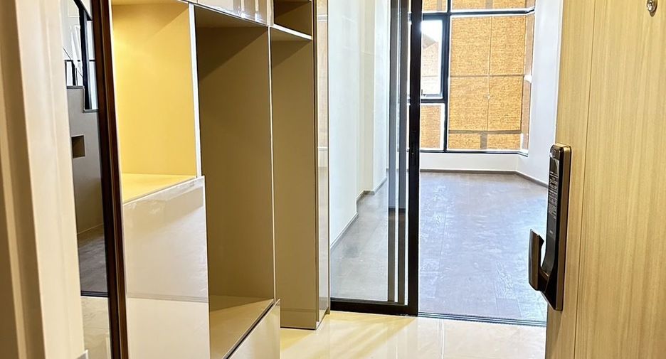 À vendre 1 chambre condo à Ratchathewi, Bangkok