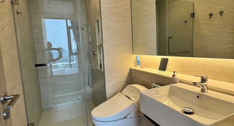Condo en alquiler de 2 habitaciones en Ratchathewi, Bangkok