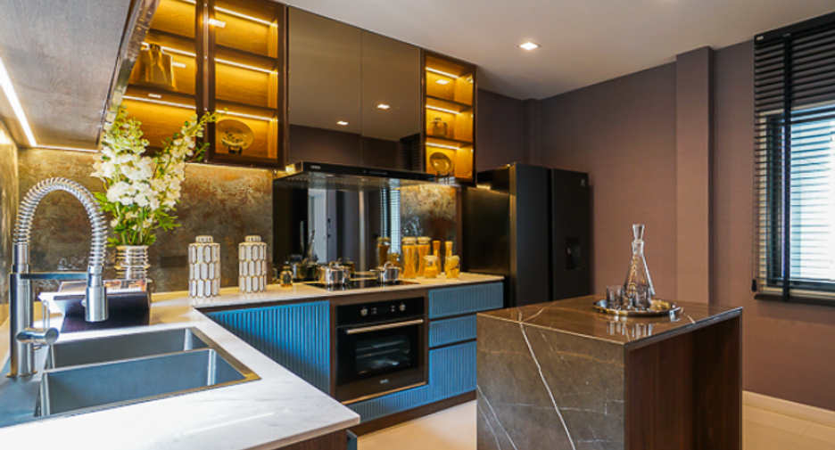 Haus zum Kauf mit 5 Zimmer in Lat Krabang, Bangkok