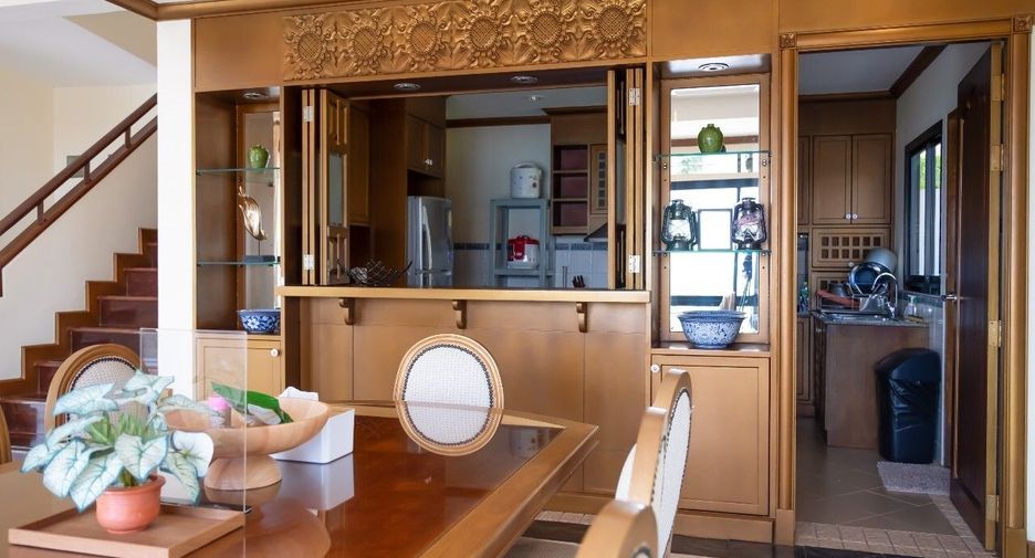 For rent 3 bedrooms villa in Thalang, Phuket