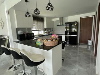 For sale 4 bedrooms villa in Thalang, Phuket