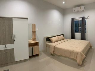 À louer 2 chambres maison à Mueang Phuket, Phuket