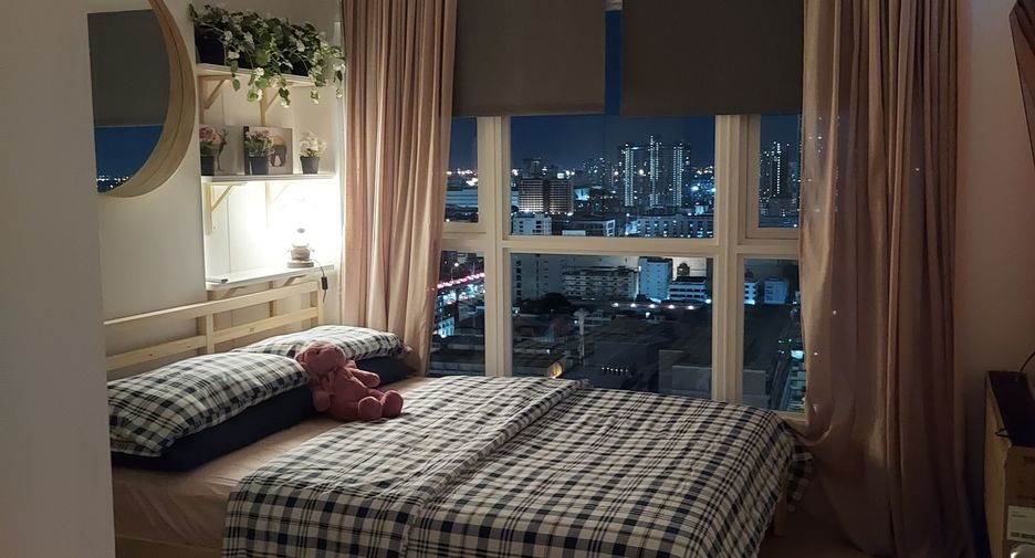 For rent 2 bedrooms condo in Bang Kapi, Bangkok