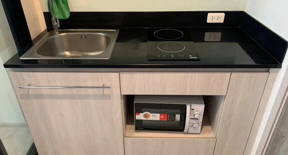 Wohnung zur Miete mit 1 Zimmer in Bang Phli, Samut Prakan