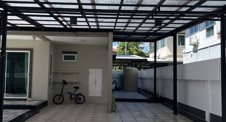 Haus zum Kauf mit 4 Zimmer in Mueang Phuket, Phuket