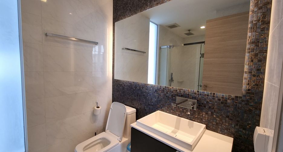 For sale and for rent 2 bedrooms condo in Sathon, Bangkok