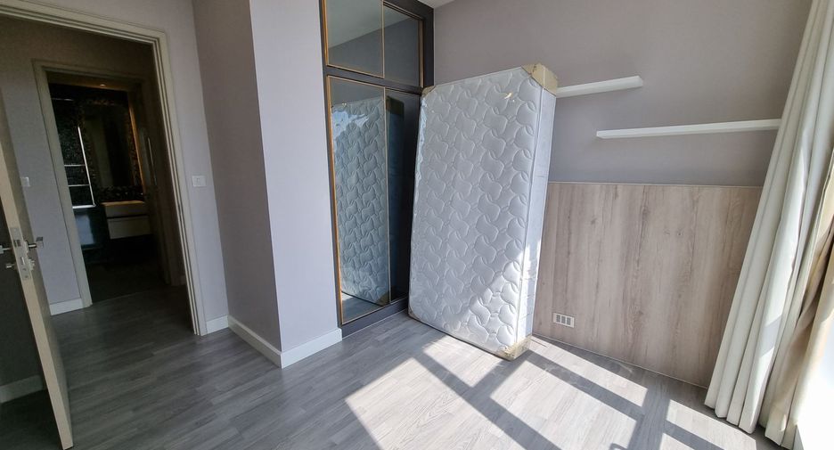 For sale and for rent 2 bedrooms condo in Sathon, Bangkok