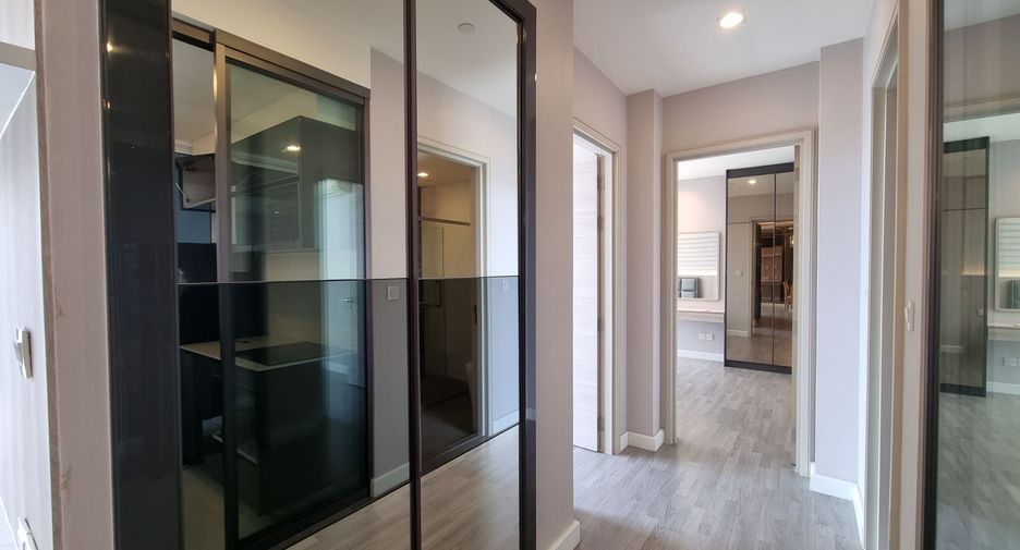 For sale and for rent 2 bedrooms condo in Sathon, Bangkok