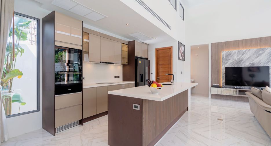 For sale 4 bedrooms villa in Thalang, Phuket