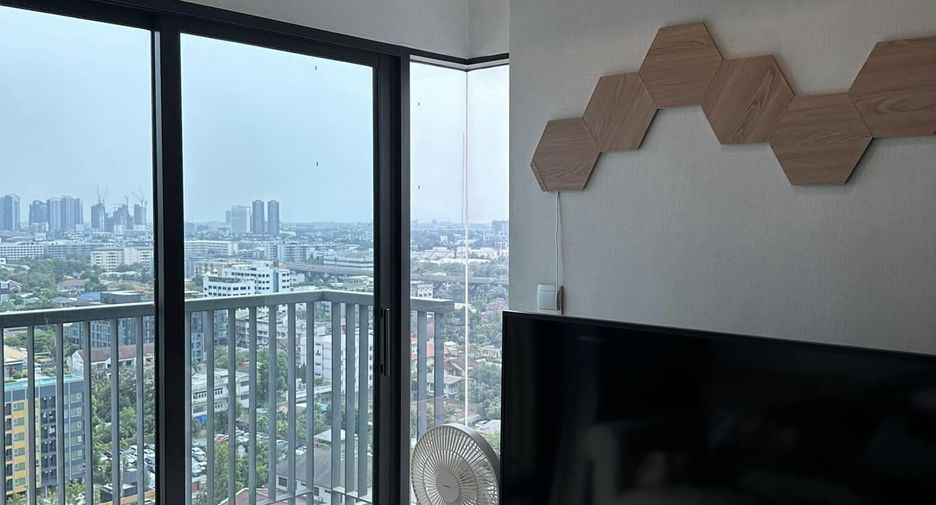 À louer 1 chambre condo à Phra Khanong, Bangkok